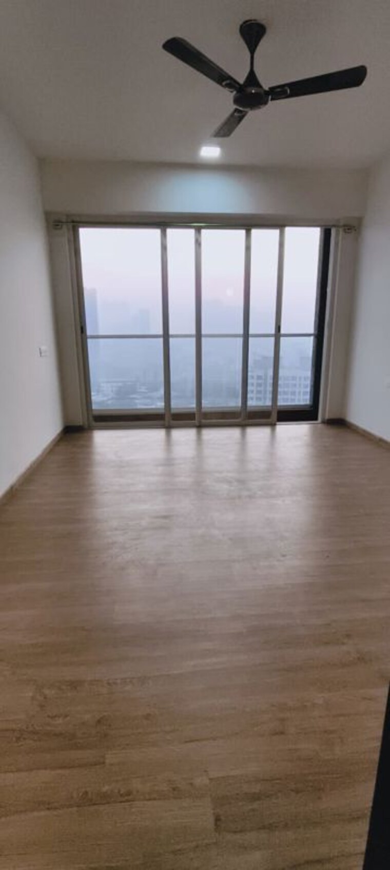 Room, embassy-one-thane 2 Bedroom 802 Sq.Ft. Apartment In Panch Pakhadi Thane 9969842