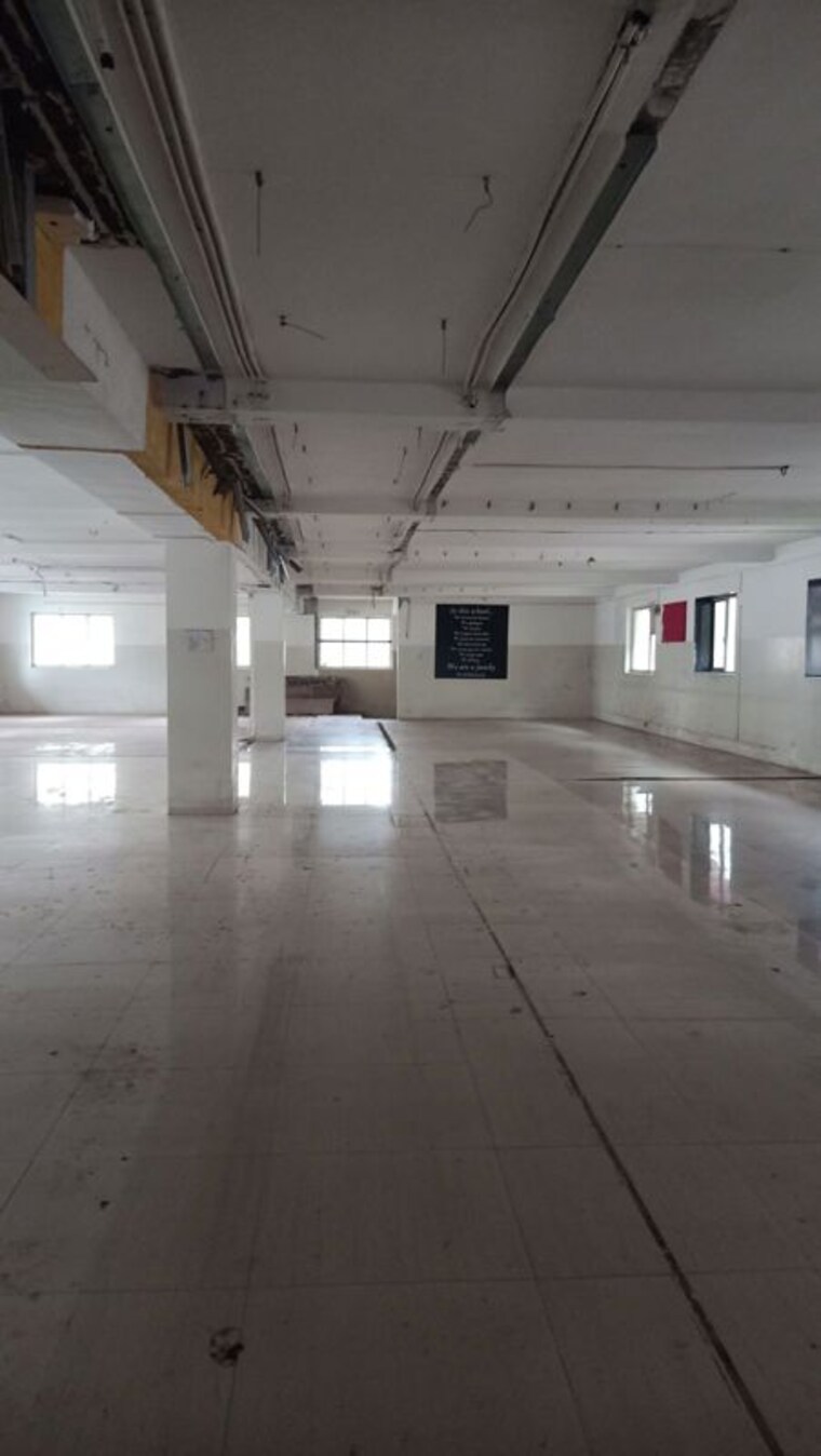 Common Area, glory-house Commercial Office Space 4650 Sq.Ft. In Andheri West Mumbai 9969846