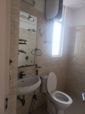 Bathroom in 3.5 BHK Apartment at Amrapali Heartbeat City, Sector 107 – for Rent