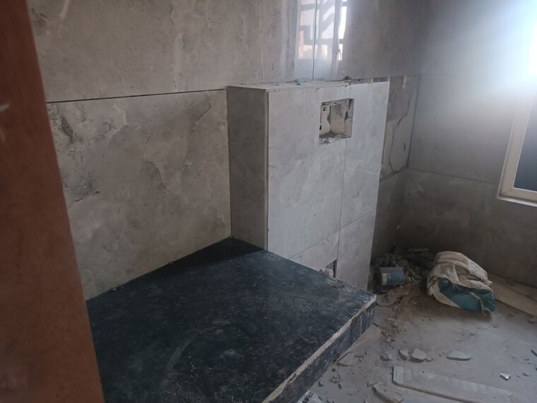 Bathroom, amrapali-heartbeat-city 4 Bedroom 2825 Sq.Ft. Apartment In Sector 107 Noida 9969856