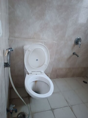 Bathroom in 3.5 BHK Apartment at Sunworld Vanalika, Sector 107 – for Rent