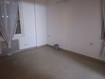 Room in 4 BHK Apartment at Sunworld Vanalika, Sector 107 – for Sale