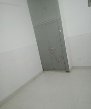 Furnished Amenities in 1 BHK Villa at Vikas Nagar – for Rent