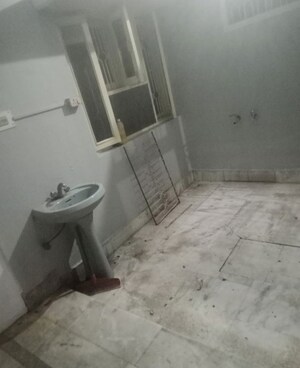 Bathroom in 2 BHK Villa at Aliganj – for Rent