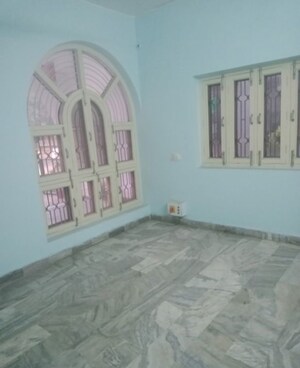Bedroom in 2 BHK Villa at Aliganj – for Rent