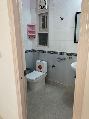 Bathroom in 3 BHK Builder Floor at Indrapuram – for Rent