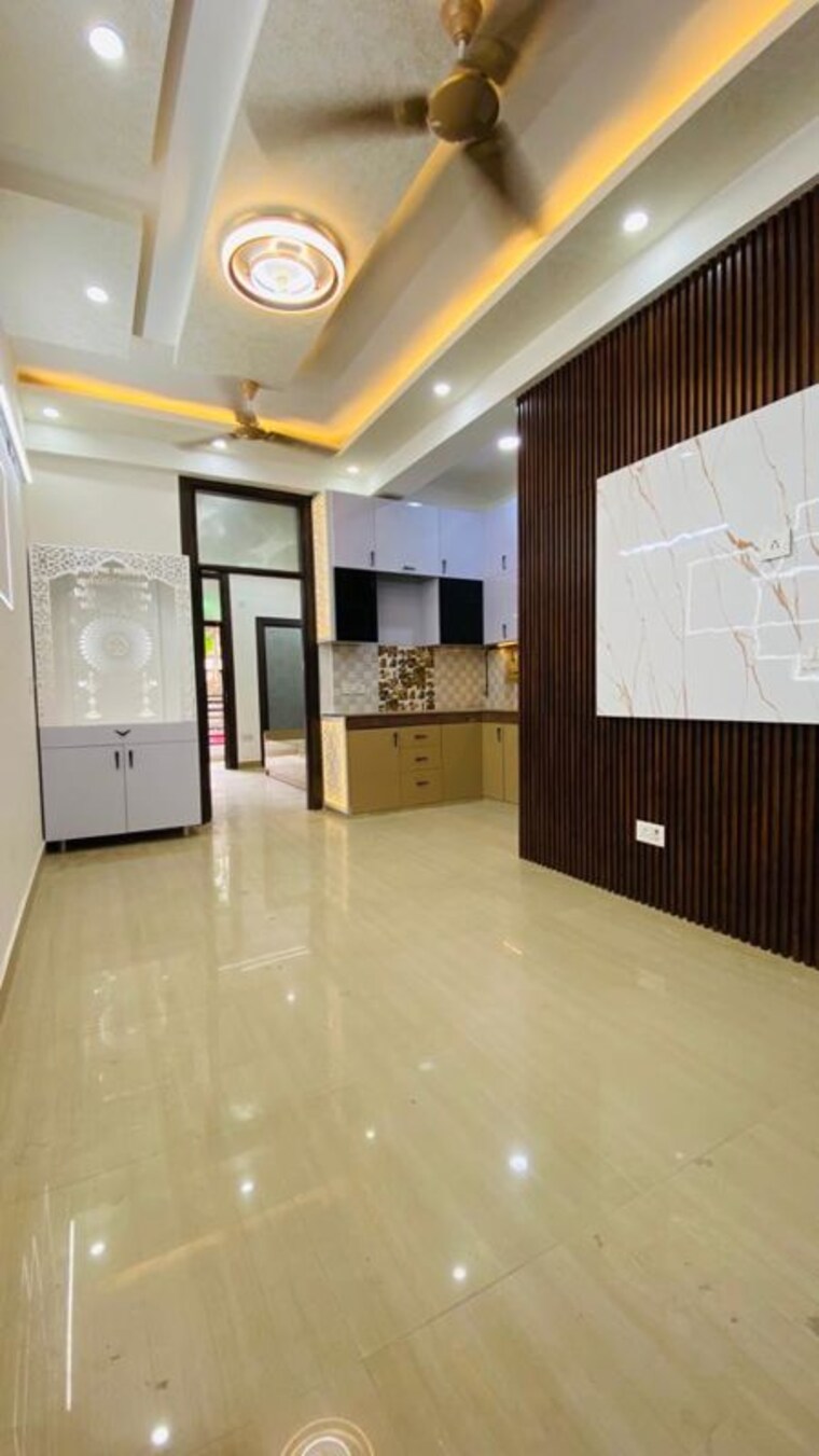 Room, shakti khand iii 2 Bedroom 950 Sq.Ft. Builder Floor In Shakti Khand Iii Ghaziabad 9969888