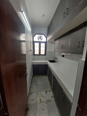 Kitchen in 3 BHK Builder Floor at Indrapuram – for Sale