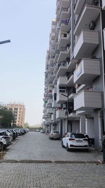 2 BHK Apartment For Sale in Vashisht Heights, Sector 87