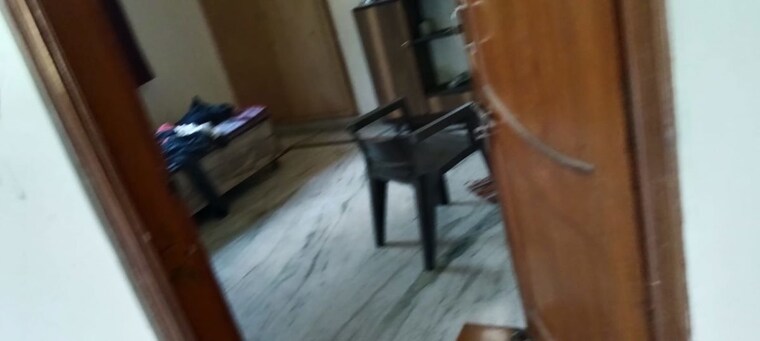 Gym, rwa-apartments-sector-41 2 Bedroom 950 Sq.Ft. Villa In Sector 41 Noida 9969954