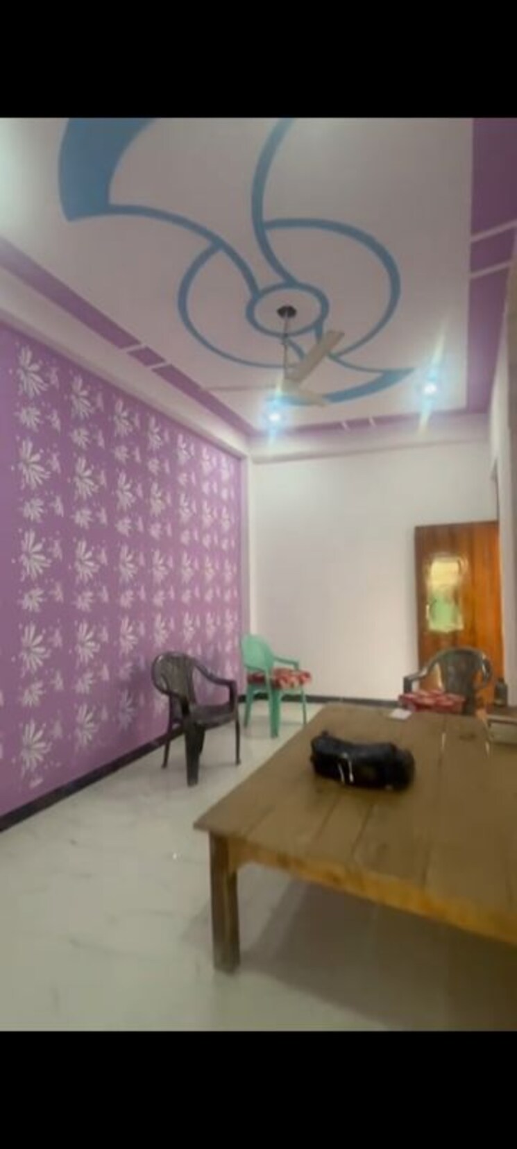 Room, budheshwar 3 Bedroom 800 Sq.Ft. Independent House In Budheshwar Lucknow 9969975