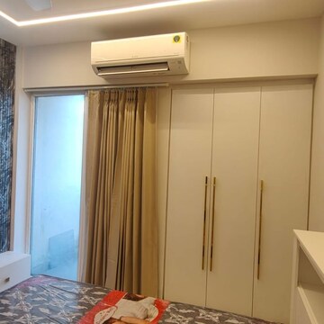 Bedroom in 2.5 BHK Apartment at Signature Global Prime Phase 2, Sector 63a – for Rent