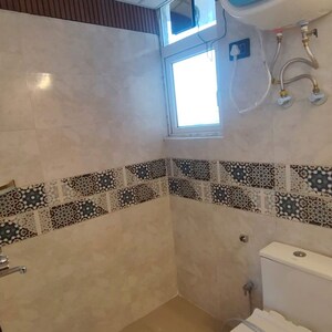 Team Area in 2.5 BHK Apartment at Signature Global Prime Phase 2, Sector 63a – for Rent