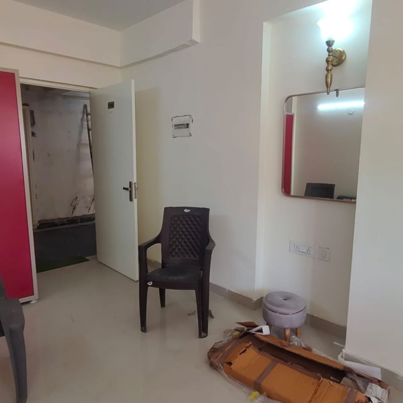 1 BHK Apartment For Rent in Bedarwals Sixty Three Golf Drive