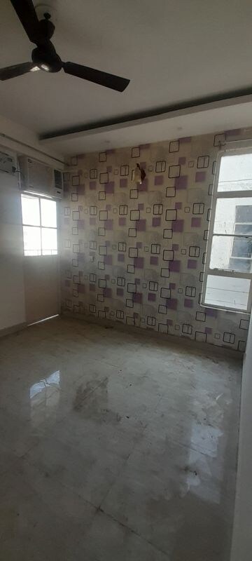 Bathroom in 2 BHK Apartment at Signature Global Solera 2, Sector 107 – for Rent