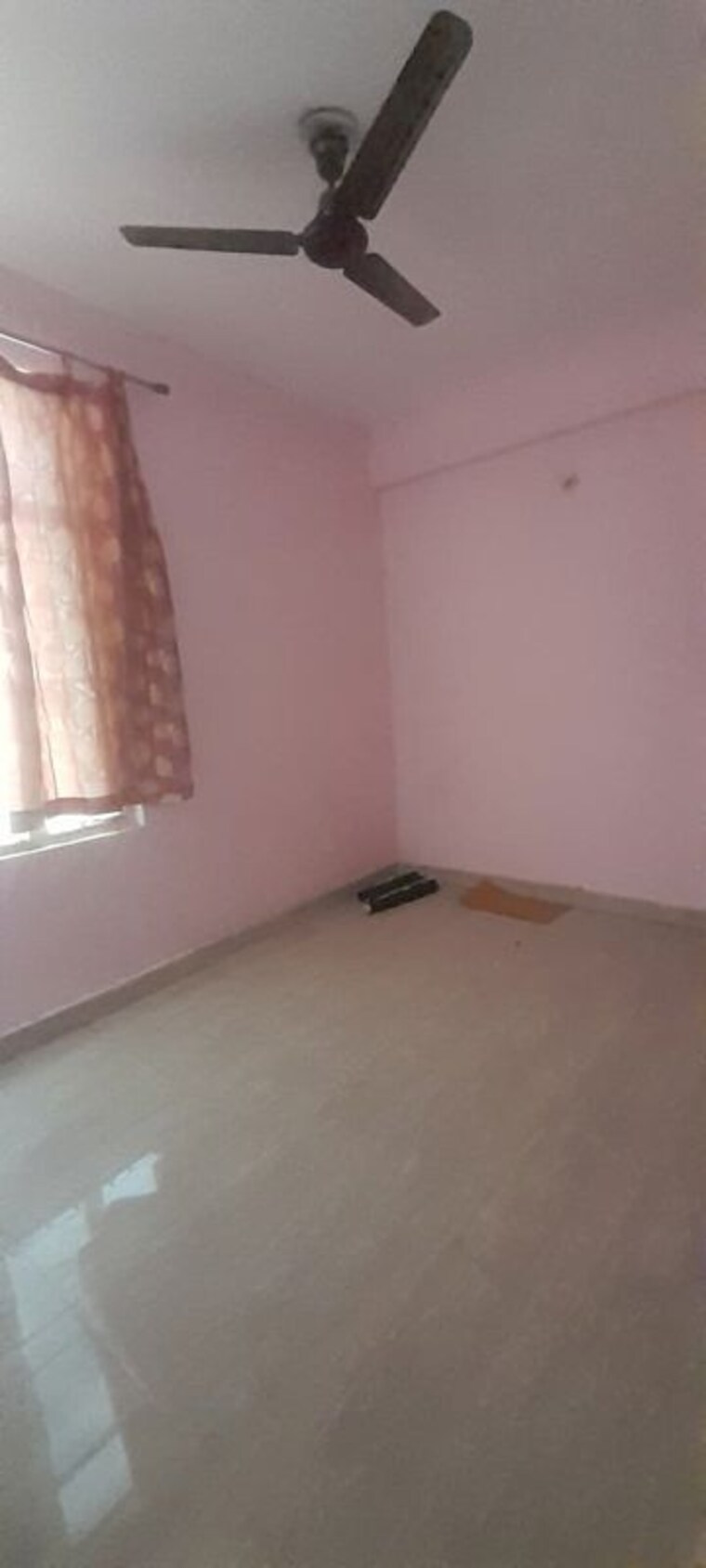 Room, signature-global-solera-2 2 Bedroom 634 Sq.Ft. Apartment In Sector 107 Gurgaon 9970074