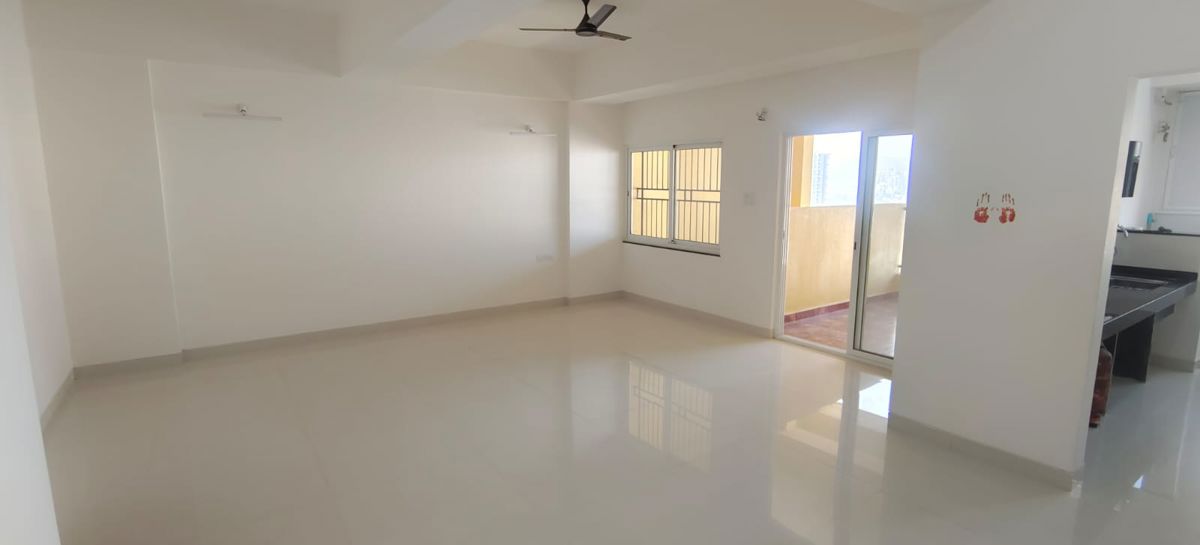 3.5 BHK 1448 Sq.Ft. Apartment in Atul WesternHills Apartment