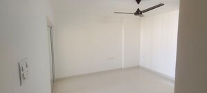 Room in 3.5 BHK Apartment at Atul WesternHills Apartment, Baner – for Rent