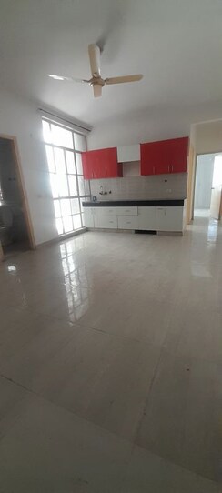 2 BHK + Extra Room Apartment For Rent in Signature Global Solera 2