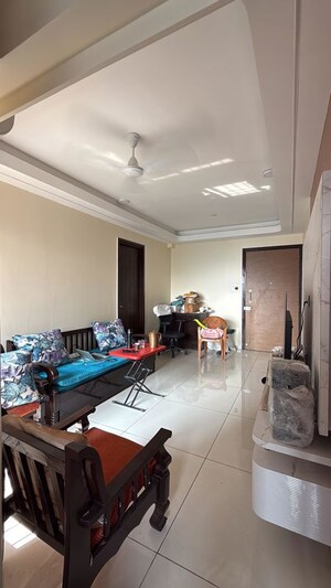 Master Bedroom in 2 BHK Apartment at Gurukrupa Marina Enclave, Malad West – for Rent