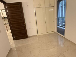 Bedroom in 3 BHK Apartment at Smart World Orchard, Sector 61 – for Rent