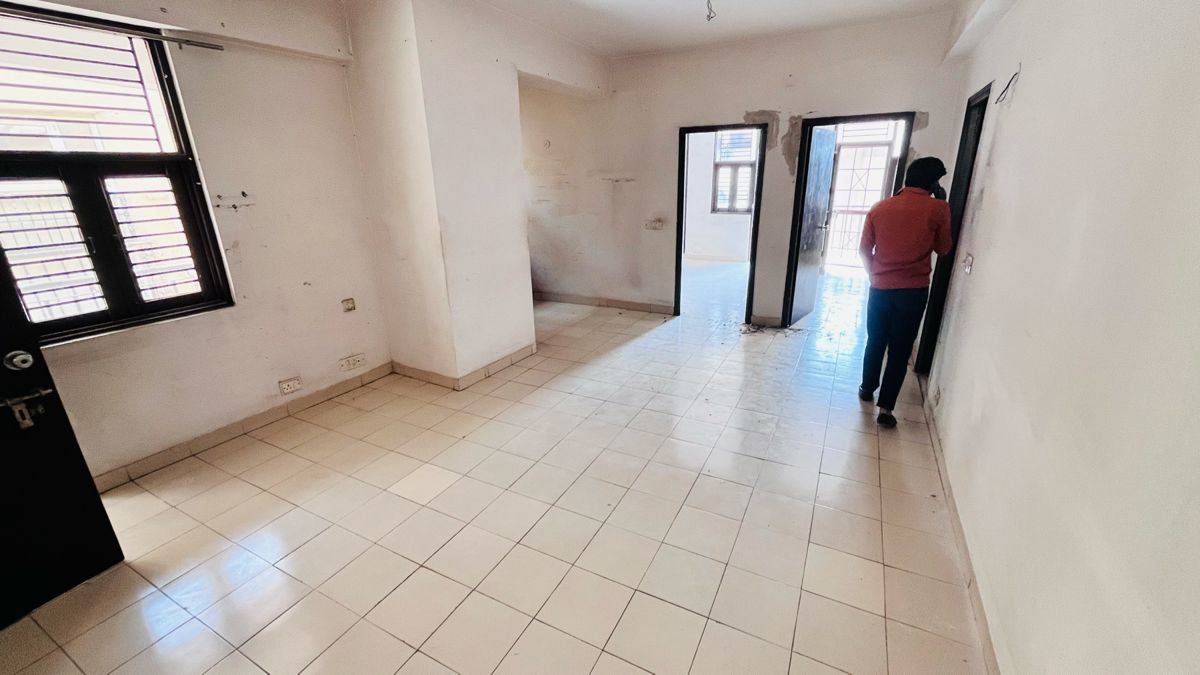 2 BHK 1150 Sq.Ft. Apartment in Emenox Brave Hearts Plaza