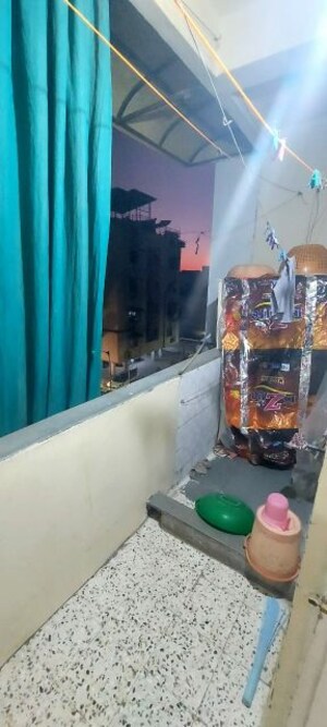 Furnished Amenities in 2 BHK Apartment at Sabarmati – for Rent