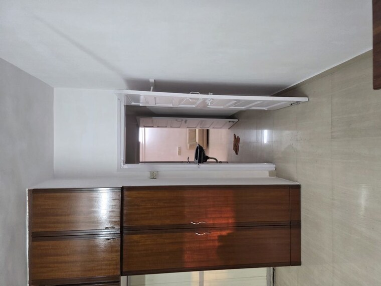 Room, samkeet-chs 2 Bedroom 851 Sq.Ft. Apartment In Vile Parle East Mumbai 9970206