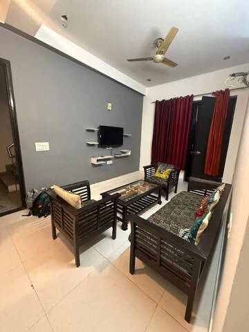2 BHK Builder Floor For Rent in Sector 52