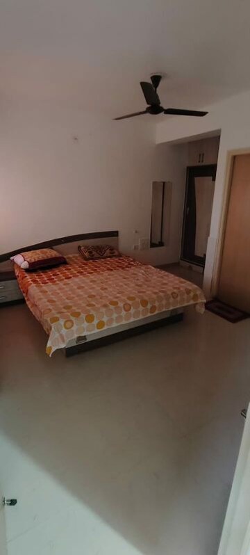 2 BHK Apartment For Rent in Satellite