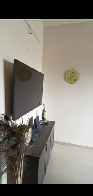 Furnished Amenities in 2 BHK Apartment at Nila Atuulyam, Makarba – for Rent