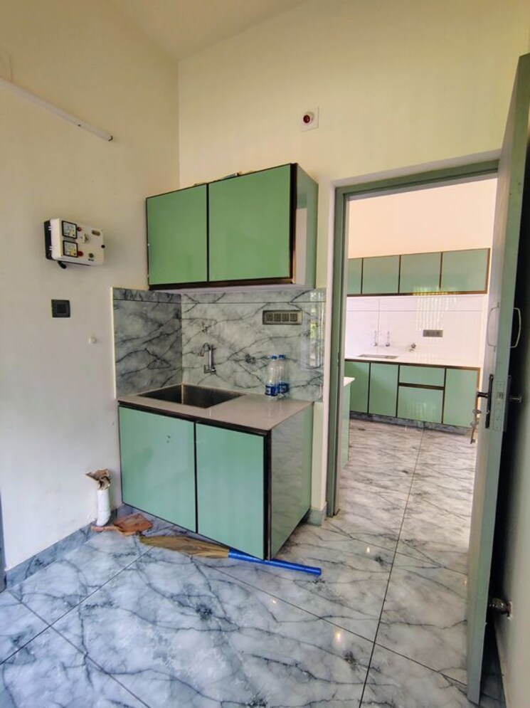 Room, pottore 3 Bedroom 1600 Sq.Ft. Independent House In Pottore Thrissur 9970273