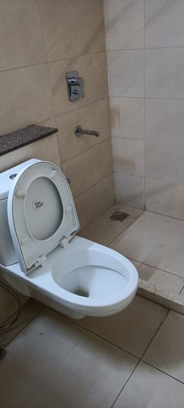 Bathroom in 3 BHK Builder Floor at Puri Anand Villas Phase II, Sector 81 – for Rent