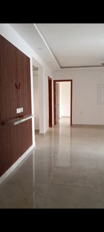 4 BHK Apartment For Rent in Uninav Utopia, Morti