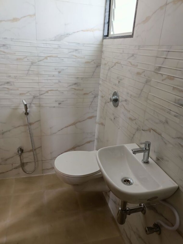 Bathroom, nyati-enclave 2 Bedroom 800 Sq.Ft. Apartment In Mohammadwadi Pune 9970351