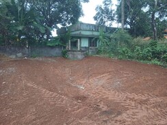 Plot For Sale in Ollur