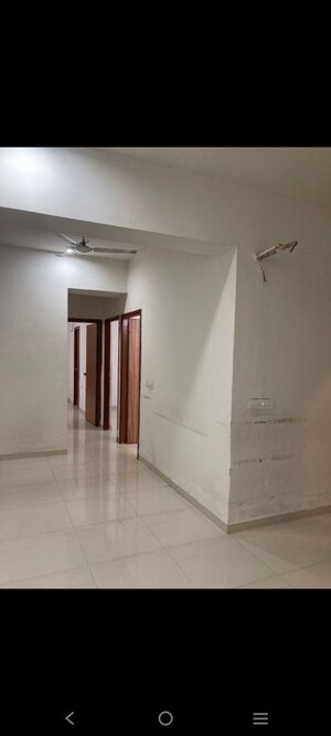 Room in 3 BHK Apartment at Serenity Shivam, South Bopal – for Rent