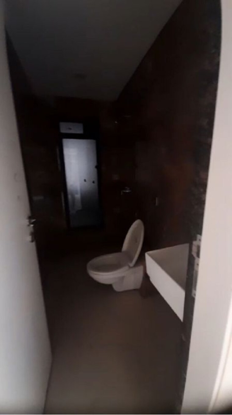 Bathroom, sindhi-society 1 Bedroom 620 Sq.Ft. Apartment In Chembur Mumbai 9970326
