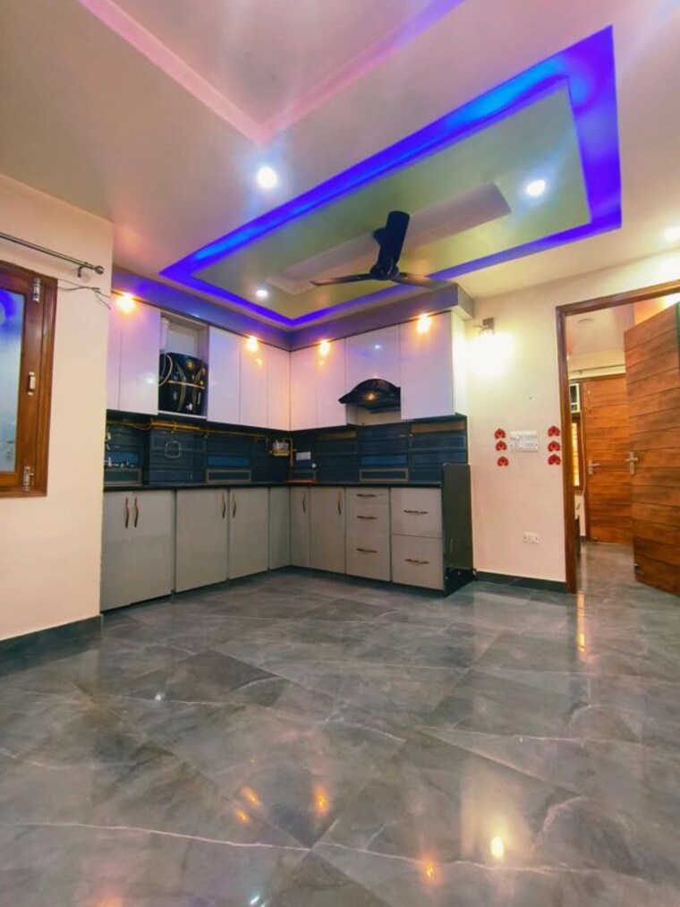 Kitchen, dwarka mor 3 Bedroom 990 Sq.Ft. Builder Floor In Dwarka Mor Delhi 9970394