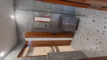 Kitchen in 3 BHK Builder Floor at BPTP District 3, Sector 85 – for Sale