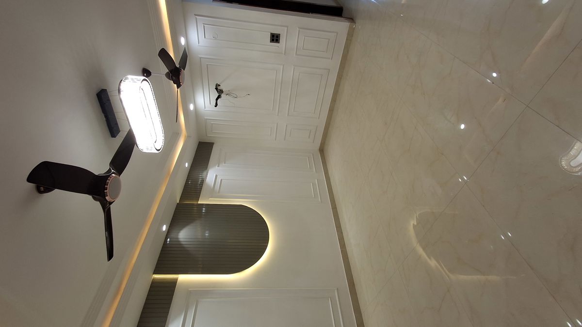 3 BHK + Pooja Room 153 Sq.Yd. Builder Floor in BPTP District 3