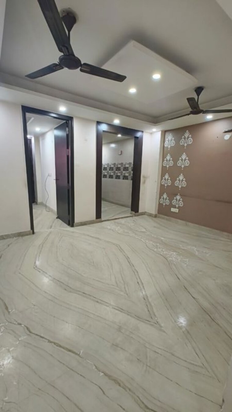 Living Room, govindpuri 2 Bedroom 700 Sq.Ft. Builder Floor In Govindpuri Delhi 9970441