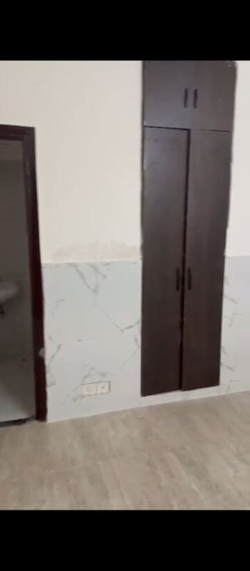 Furnished Amenities in 3 BHK Builder Floor at Sector 84 – for Sale