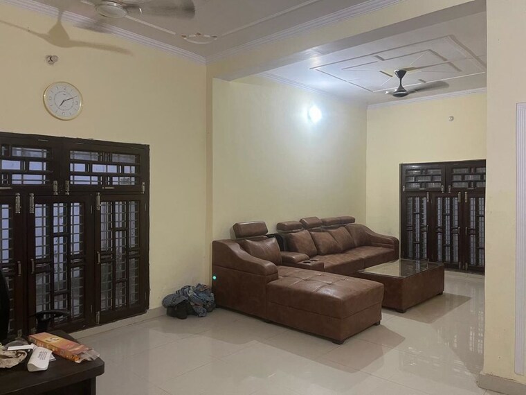 Living Room, upavp-vrindavan-yojana 3 Bedroom 1900 Sq.Ft. Independent House In Vrindavan Yojna Lucknow 9970452