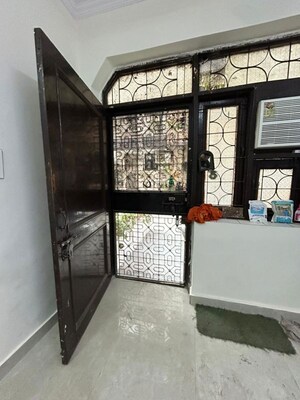 Room in 3 BHK Independent House at Rohini Sector 8 – for Rent