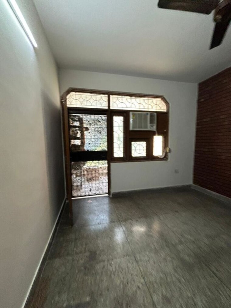 undefined, rohini sector 8 3 Bedroom 280 Sq.Ft. Independent House In Rohini Sector 8 Delhi 9970438