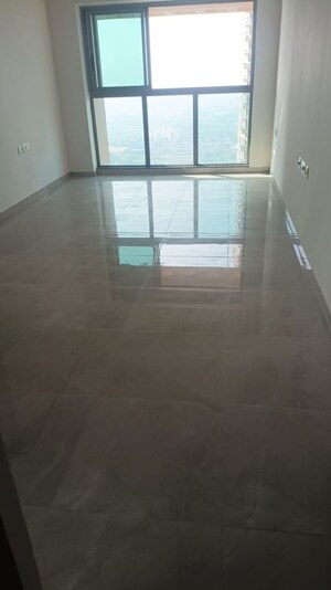 Room in 2 BHK Apartment at Sheth Auris Bliss, Malad West – for Sale