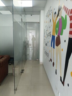   Showroom at International Airport Road – for Sale