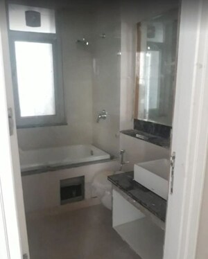 Bathroom in 4 BHK Apartment at DLF The Ultima, Sector 81 – for Sale