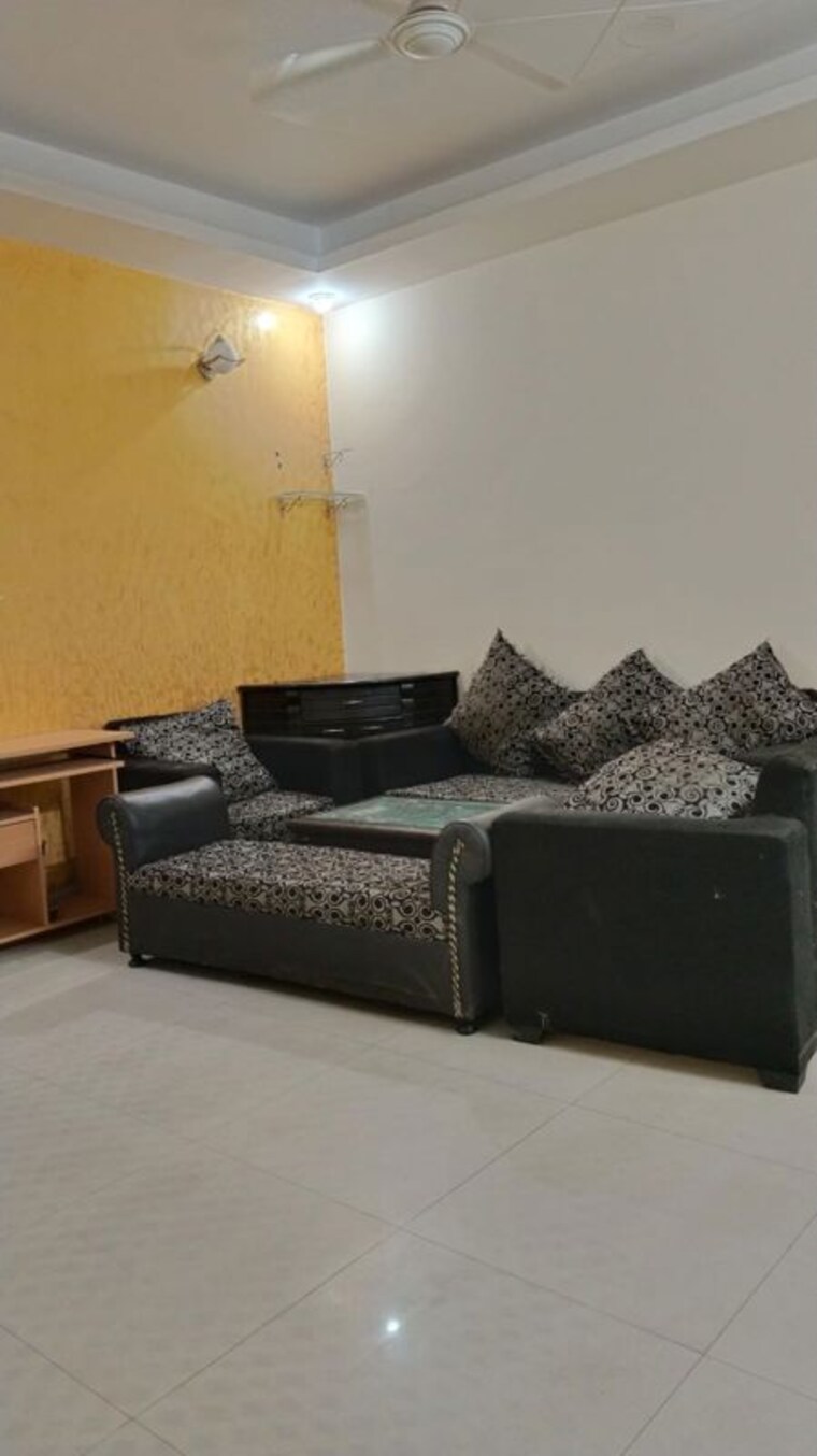 Living Room, saket 2 Bedroom 750 Sq.Ft. Builder Floor In Saket Delhi 9970587